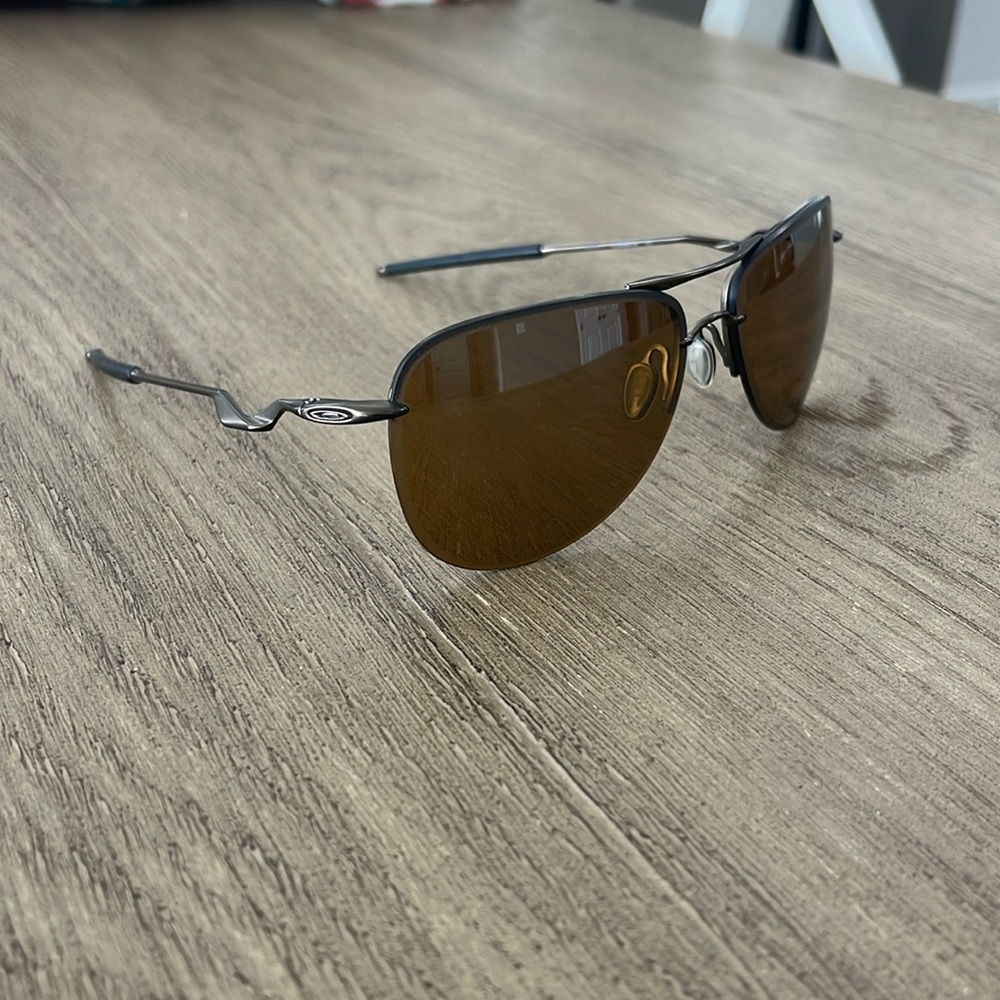 Oakley Tailpin, Tungsten Lens, Titanium frame